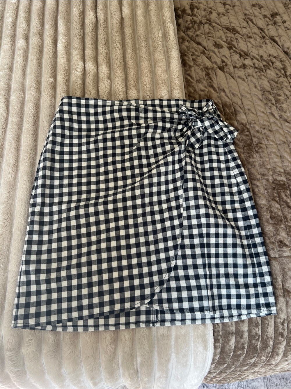 LOFT Black and White Gingham Tie-Waist A-Line Skirt